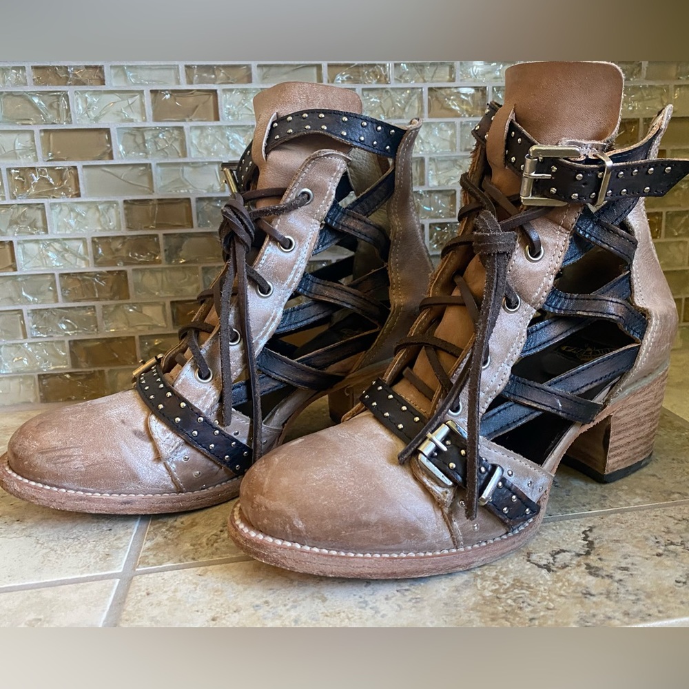 Freebird boots!